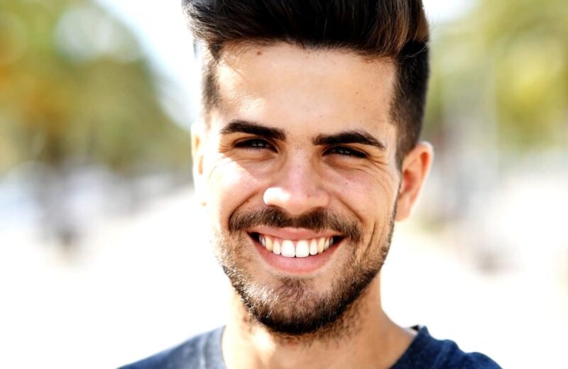 Holivudski osmeh podstiče higijenu, samopouzdanje, smeh i pozitivno utiče na mentalno i emocionalno zdravlje.